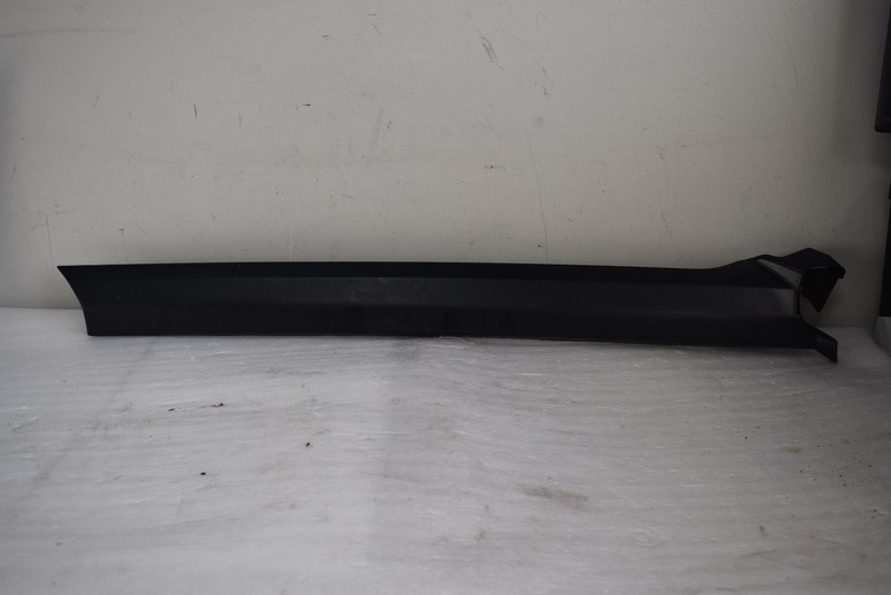 2015 LAND ROVER DISCOVERY L24 EXTERIOR WINDOW TRIM LEFT SIDE FACTORY OEM