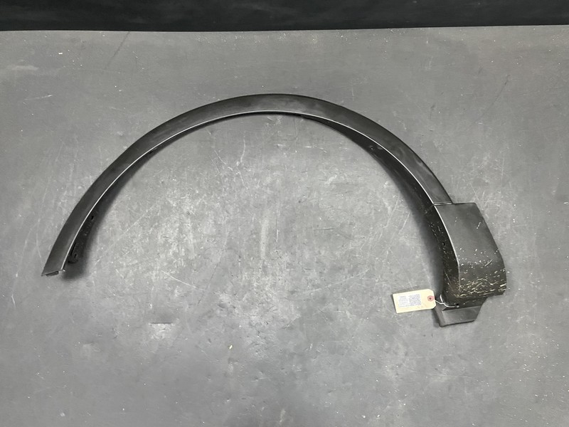 Front Left Wheel Opening Flare Molding 2018 Ford Explorer FB53-16A075-AE 16 - 19
