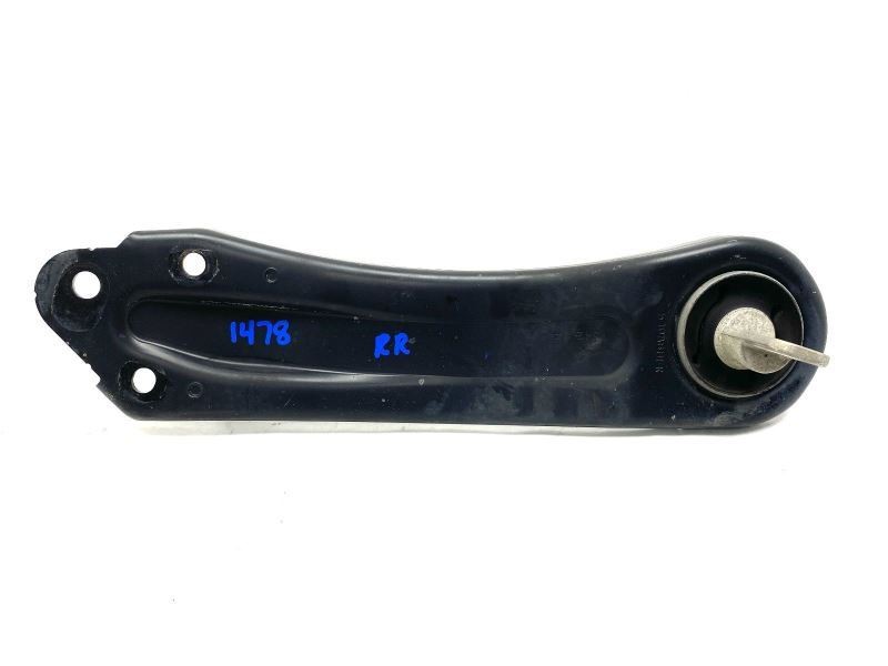 Right Passenger Rear Lower Control Arm Fits 2015-2017 Chrysler 200 81688