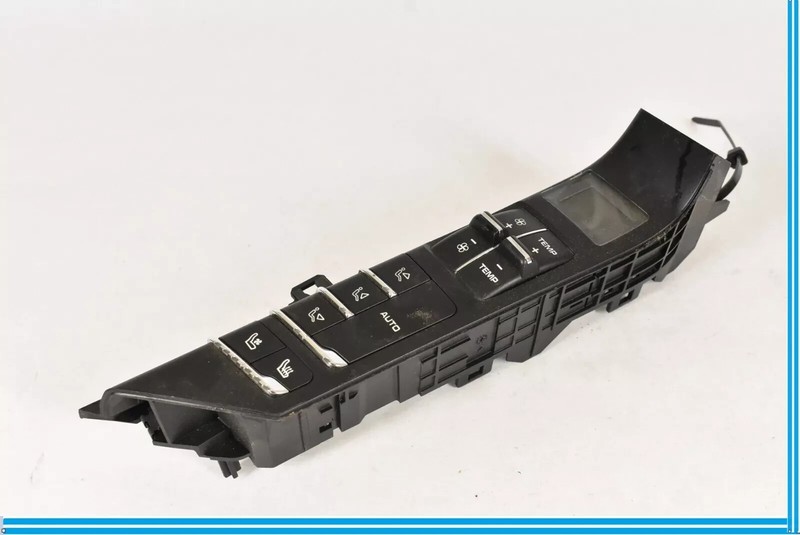 11-17 Porsche Cayenne Right Center Console AC Heater Climate Control Switch OEM