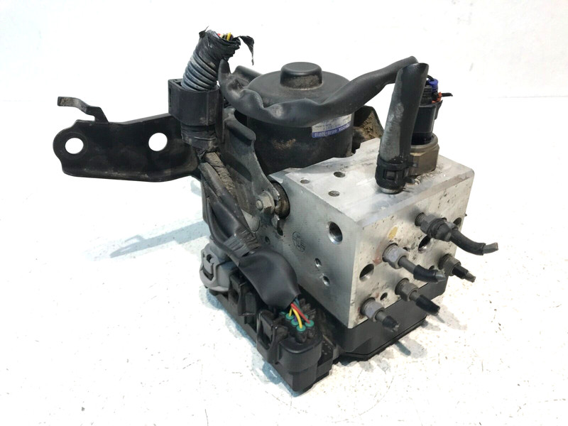 98-00 Lexus UCF20 LS400 ABS Pump Control Module OEM 44540-50010