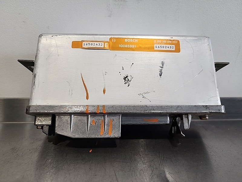 0265105018 | 1990 1991 Corvette OEM Brake ABS Module Bosch | 16502432 | 10085991