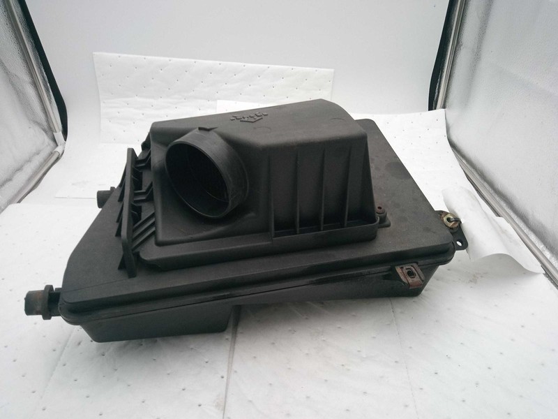 Chevrolet Malibu 2006 Air Cleaner/Box 89047825 0474
