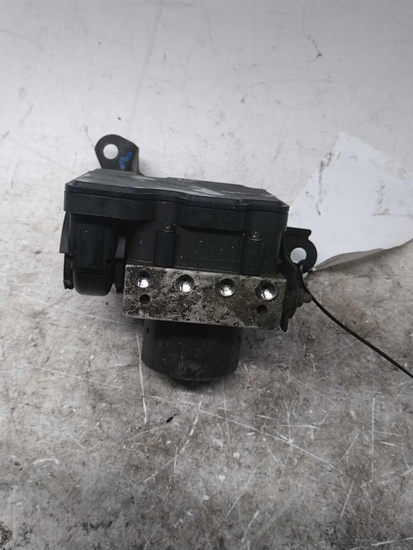 2017 Toyota Camry ABS Pump & Motor Assembly OEM 4405006240 Used 125K Miles