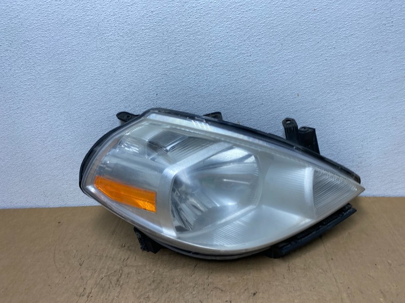 2008 to 2012 Nissan Versa Headlight Right Passenger Rh Side AD0583 DW