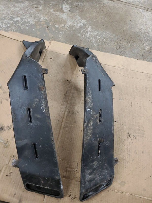 Mercedes Benz W114 W115 Heater Duct Air Duct Right LEFT set 1158310245