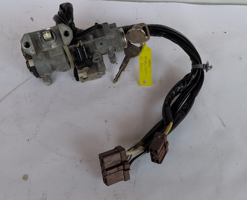 1993 - 1995 HondaCivic Del Sol OEM Ignition Lock cylinder key (SR3-800)