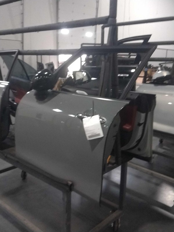 2015 MINI COOPER Front Left Door Green 367953 Used 130K Miles OEM Part