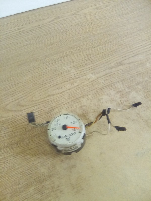 International 3598684C2 Air APP Gauge