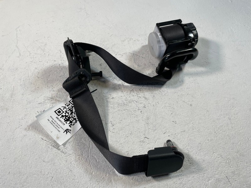2024 - 2026 HYUNDAI SANTA FE REAR RIGHT 2ND ROW SEATBELT RETRACTOR BLACK #109239