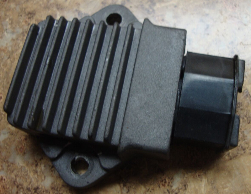 1998 Honda VTR 1000 VTR1000F VTR1000 F Voltage Regulator Rectifier Superhawk L1