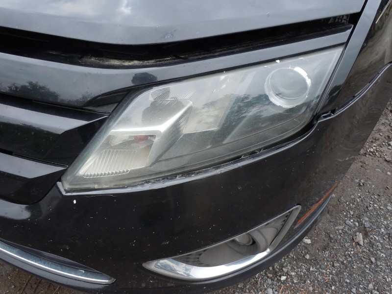 2010-2012 Ford Fusion Bi-Functional Halogen Headlight Driver Left LH