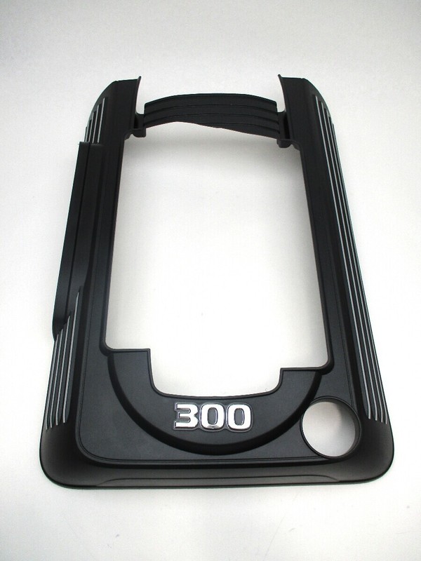 8M0105209 6.2L 300 Engine Valley Cover for Mercruiser Stern Drive
