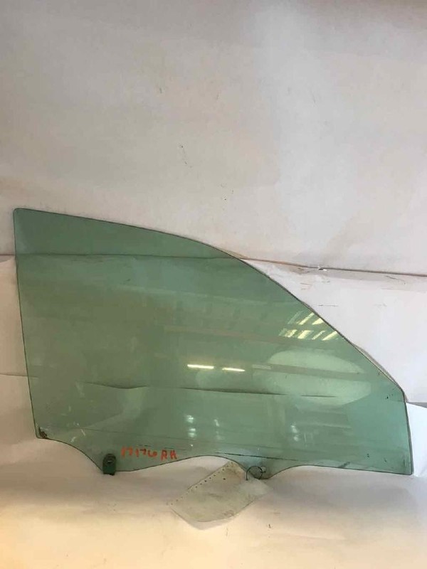 Front Door Glass/window TOYOTA CAMRY Right 97 98 99 00 01