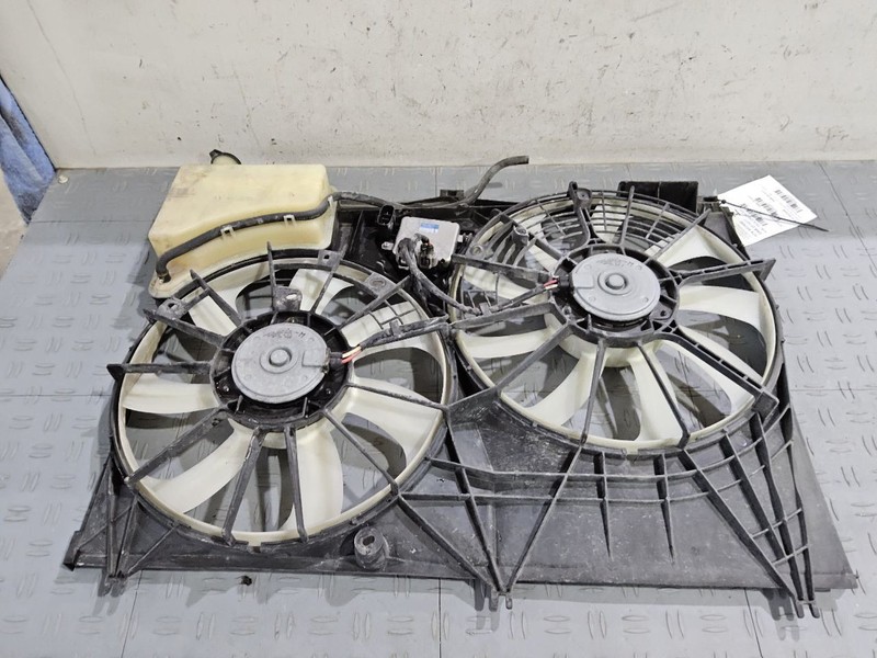 2014-2016 Toyota Highlander Radiator Fan Motor Fan Assembly 3.5L VIN K 5th Digit