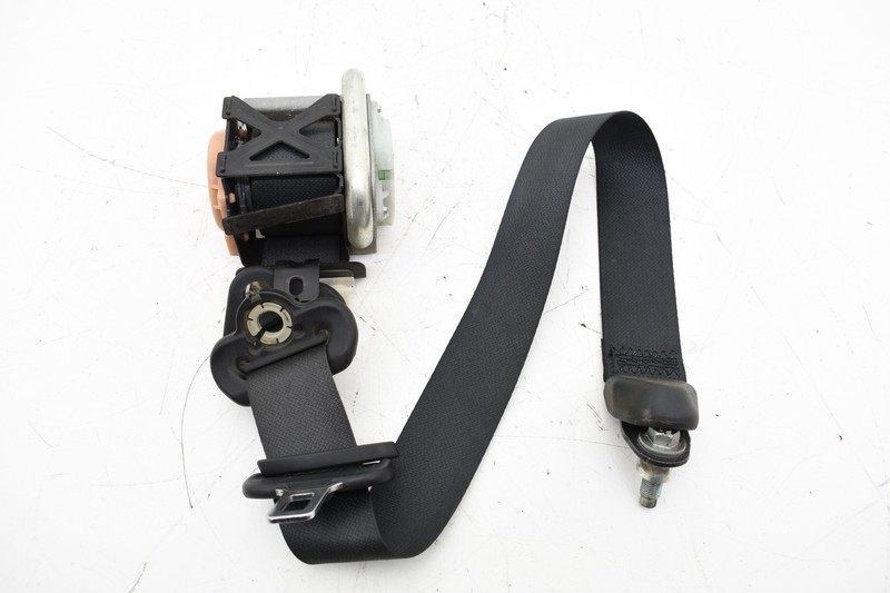 2006 Nissan 350Z Z33 Convertible Left LH Driver Seat Belt Assembly OEM KW38