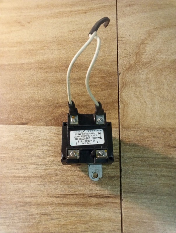 Products Unlimited Transformer 4000-28ES02BB840 120VAC 50/60 Hz