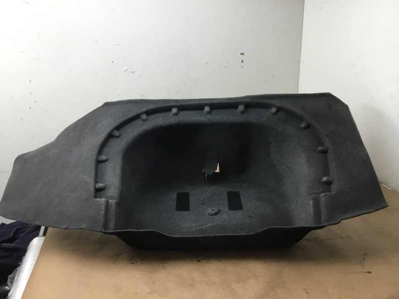 Maserati Coupe GT 2003 Rear Trunk Spare Tire Carpet Cover Panel Trim 02-06 ;:Y