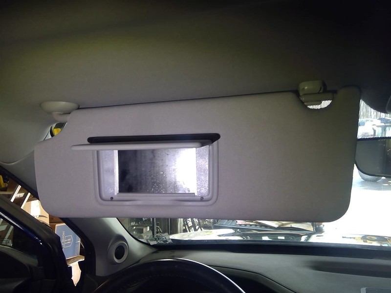 Driver Left Sun Visor Fits 16-22 PILOT 1760442