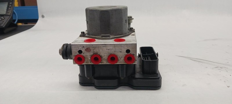 18 SUBARU FORESTER ABS pump module assembly 63k miles OEM