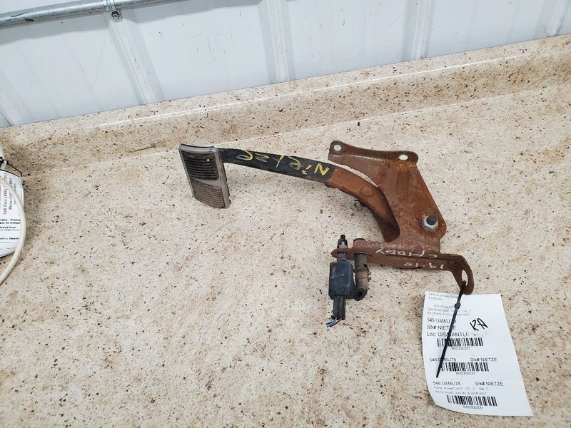 DEVILLE 1978 Pedal Brake/Clutch 300331