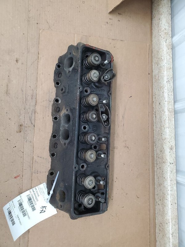 Cylinder Head 8-400 Fits 71-76 CHEVROLET PASS. 288812