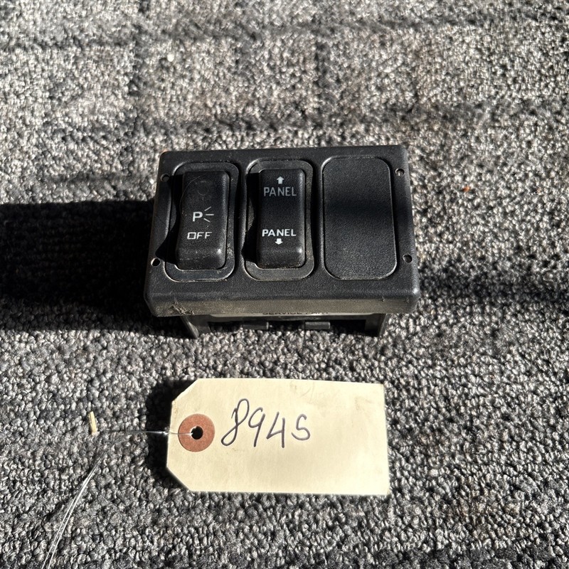 International Headlight Switch Housing 3533417C91