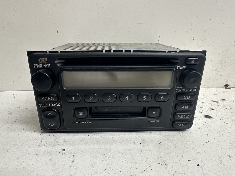 2000-2002 Toyota Celica Radio Stereo 2 DIN Disc CD Cassette Player ID 861202B690