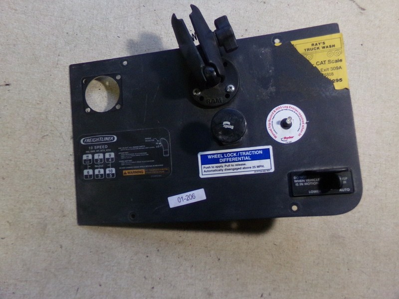 Freightliner A06-40924-001-B Dash Switch Panel *FREE SHIPPING*