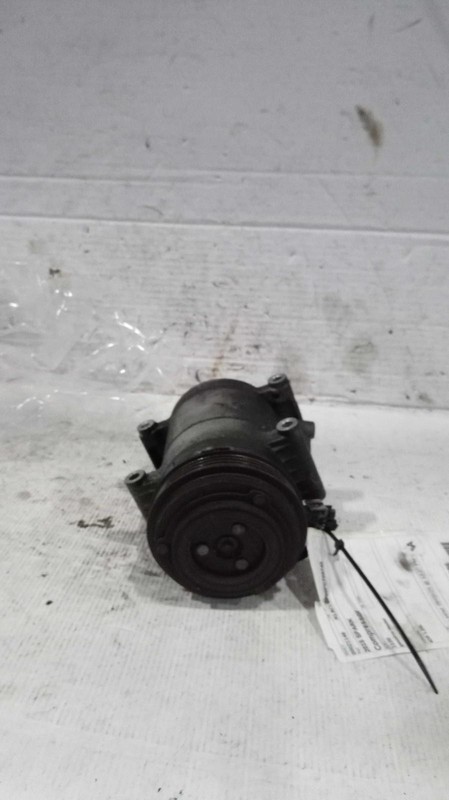 2015 Chevrolet Spark A/C Compressor OEM 94558242 Used 123K Miles Black