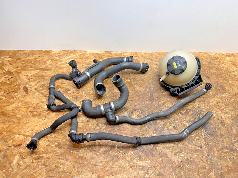 12-19 OEM BMW 328i 428i Front Radiator Expansion Tank Coolant Hose Pipe Line SET