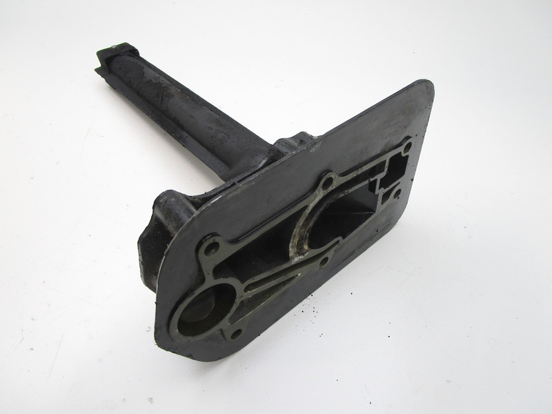 92165A4 99702A3 Mercury 18 Hp Outboards Adaptor Plate Exhaust Tube Assembly