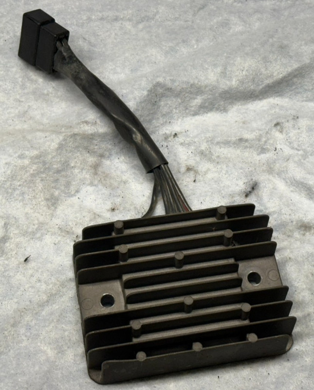 2002 Suzuki GSXR6 Voltage Regulator Rectifier Electrical GSXR 600 02