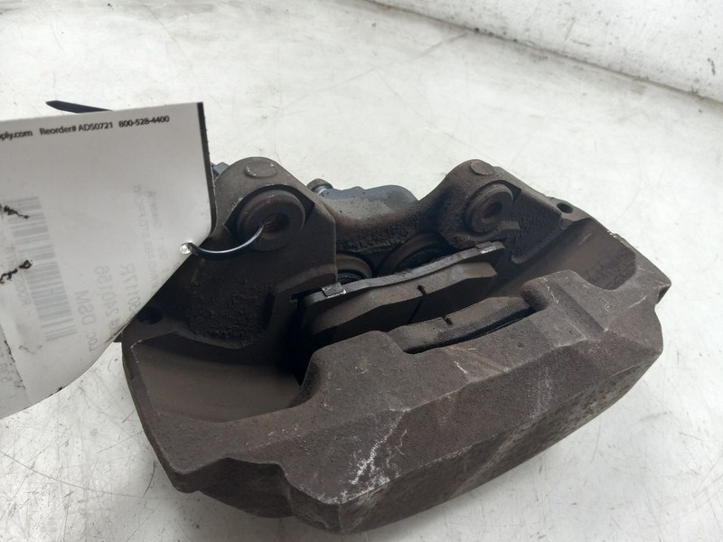 06-16 LEXUS IS350 3.5L RWD AT PASSENGER SIDE FRONT BRAKE CALIPER