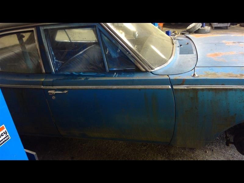 Passenger Front Door Coronet 4 Door Sedan Manual Fits 68-70 DODGE PASS. 1368838