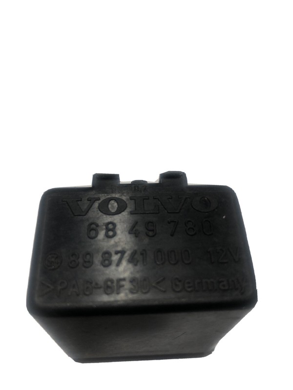 VOLVO 240 260 740 760 780 940 INTERMITTENTFRONT WIPER RELAY898158 6849780