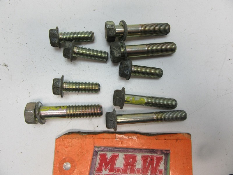 TRANSMISSION AUTOMATIC TO MOTOR ENGINE BELL HOUSING BOLT BOLTS 08-15 SCION XB