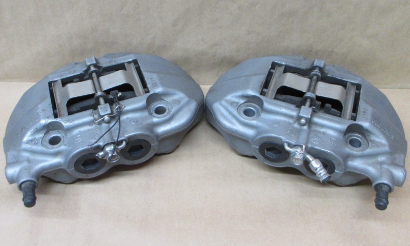 USED 2001-2006 OEM LEXUS LS430 SUMITOMO FRONT CALIPER SET - LEFT AND RIGHT SIDE
