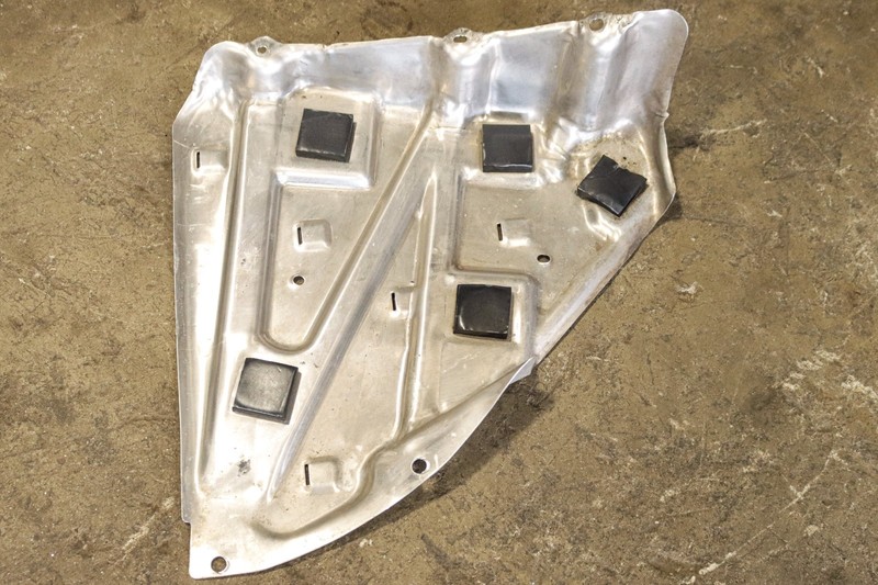 05-13 Chevy Corvette C6 Z06 LH Driver Fuel Tank Bracket Skid Plate OEM *USED*