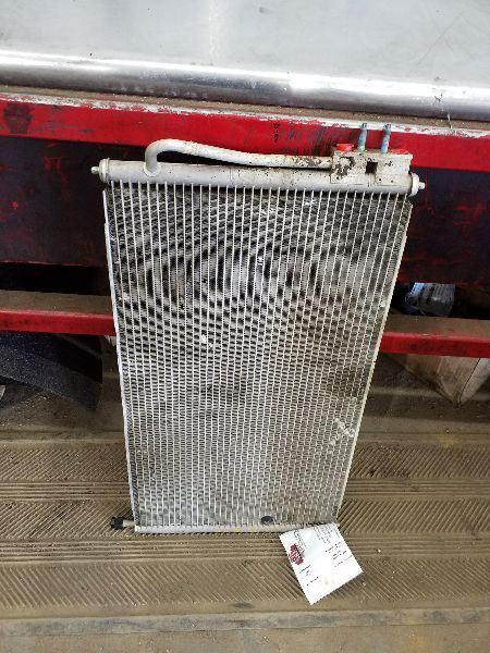 AC Condenser Thru 03/15/05 Fits 00-05 FOCUS 183756