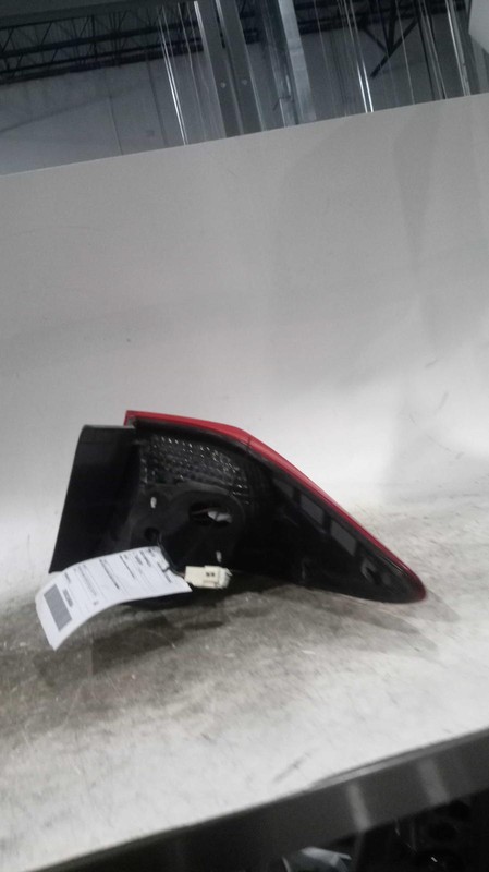 2018 Subaru Impreza Left Tail Light Assembly Blue OEM 638588 57K Miles