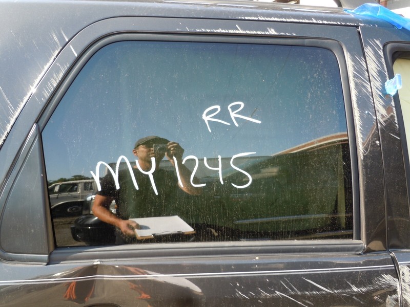 05-07 Mercury Mariner Rear Door Window Glass Passenger Right OEM Privacy Tint