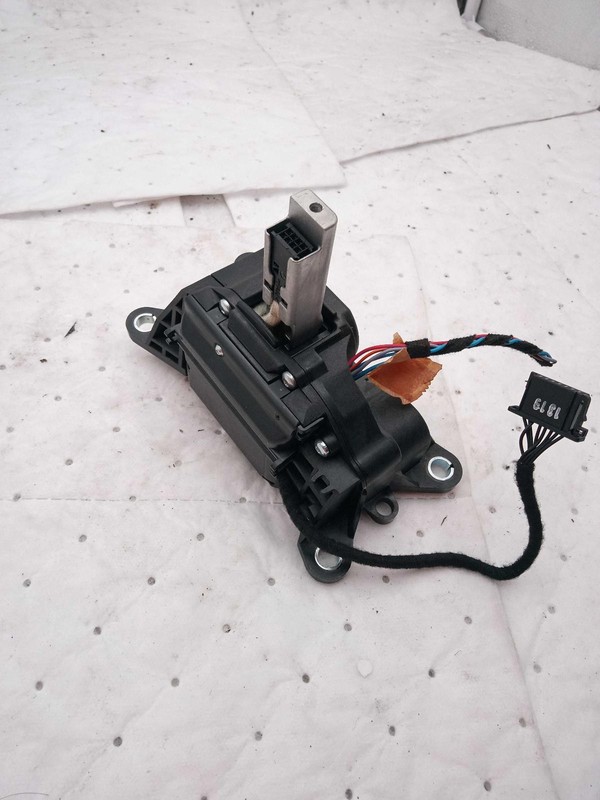 2019 AUDI A6 Automatic Transmission Shift Lever Assembly Black 115k Miles