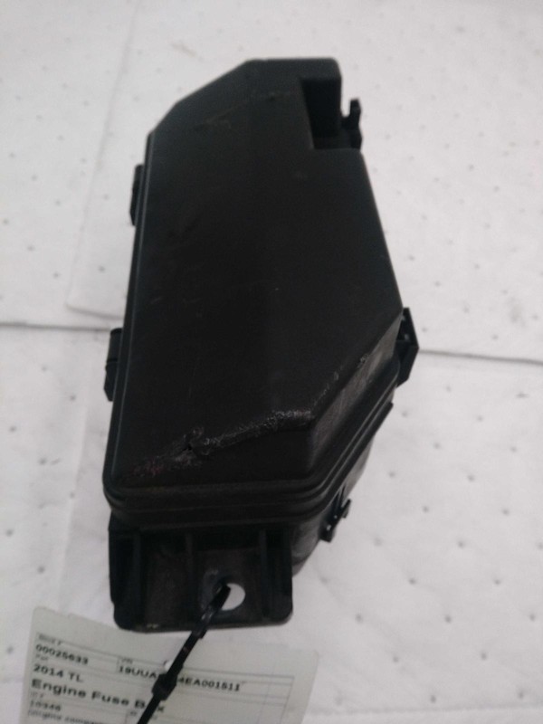 2014 Acura TL Fuse Box OEM 32120TK4A00 32120TK4A01 Used 148k Miles White