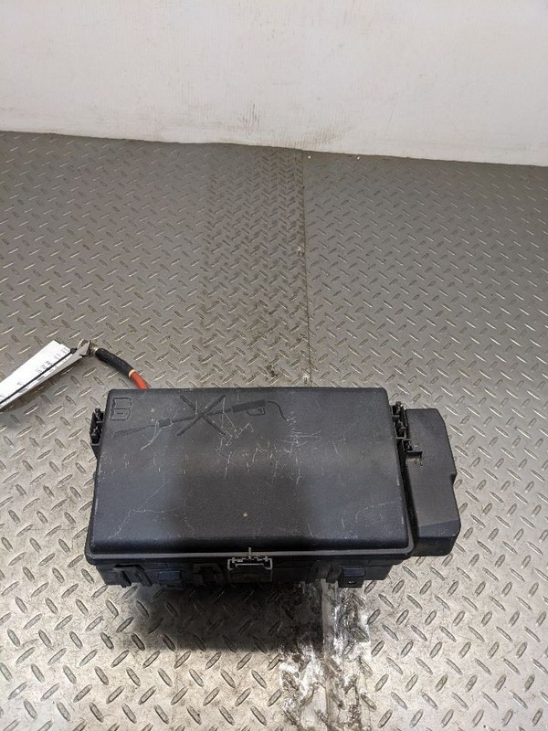 Fuse Box Engine Fits 17-20 CANYON 1165274