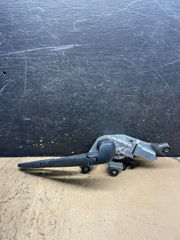 2008 to 2014 Scion xD Rear Wiper Motor OEM w6834 DG