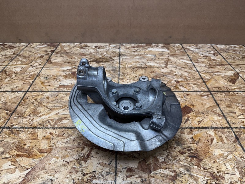 BMW E90 E92 E93 M3 08-13 OEM FRONT RIGHT PASSENGER WHEEL HUB & SPINDLE ASSEMBLY
