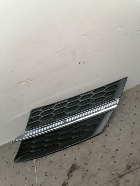 Passenger Right Grille Upper Fits 13-15 RAV4 794397