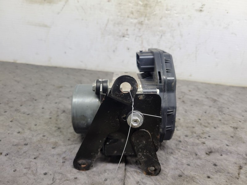 Anti-Lock Brake Part Actuator And Pump Crew Cab 4 Door Fits 13-15 TACOMA 1660210