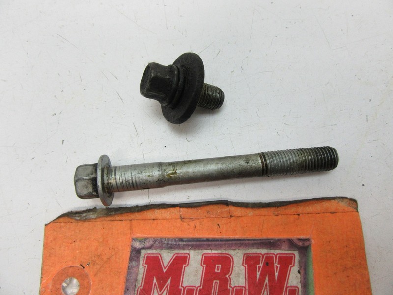 BOLT BOLTS POWER STEERING PUMP TO MOTOR ENGINE 3.0L 6 CYLINDER V6 LEXUS TOYOTA